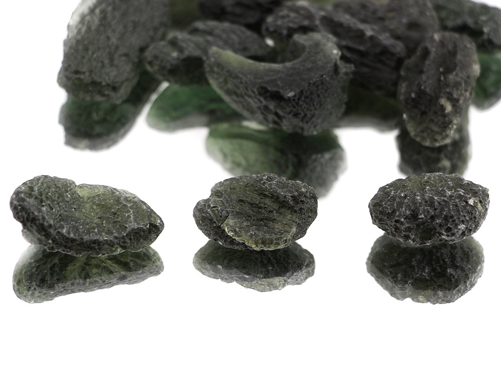 Moldavite rough Stones - 10 g Moldavite rough Stones - 10 g