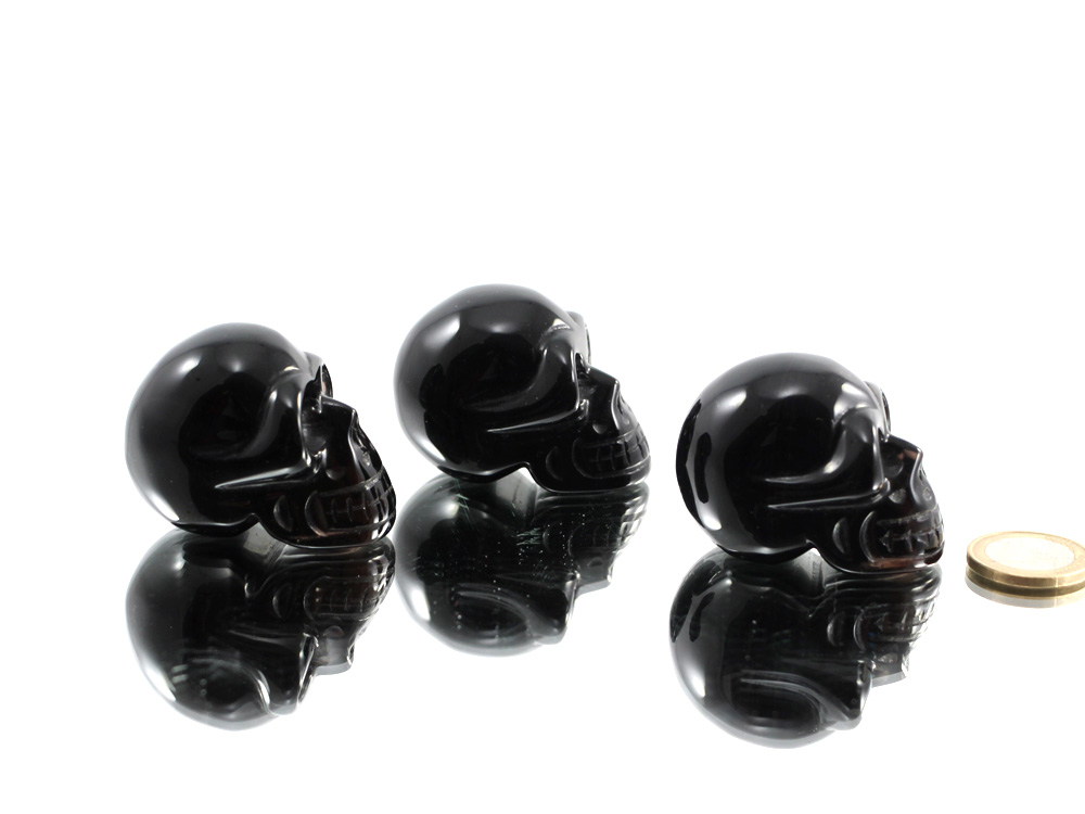 Midnight Lace Obsidian Small Skull - 1 pc Midnight Lace Obsidian Small Skull - 1 pc