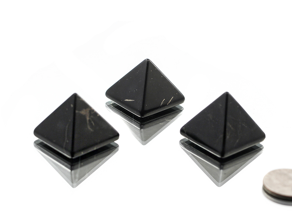 Shungite Pyramid 1 3/16 in - 1 pc