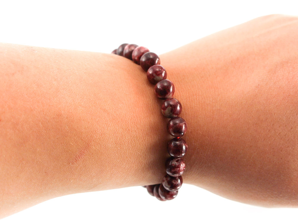 Thulite Bracelet 8 mm Thulite Bracelet 8 mm