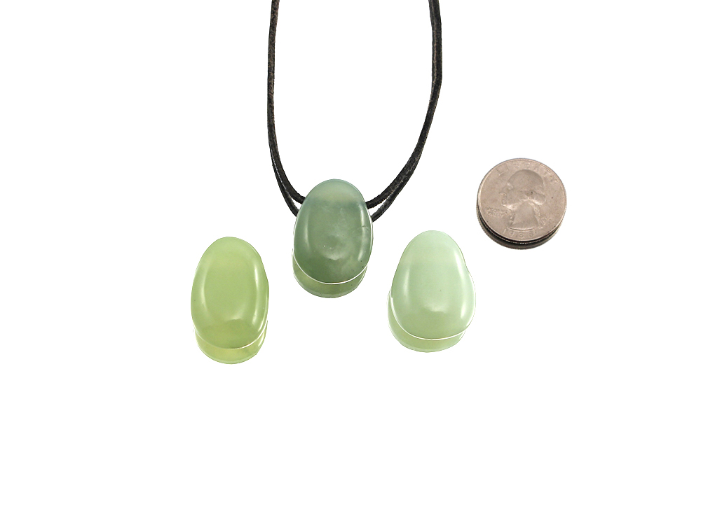 Chinese 'New Jade' Drop Pendant