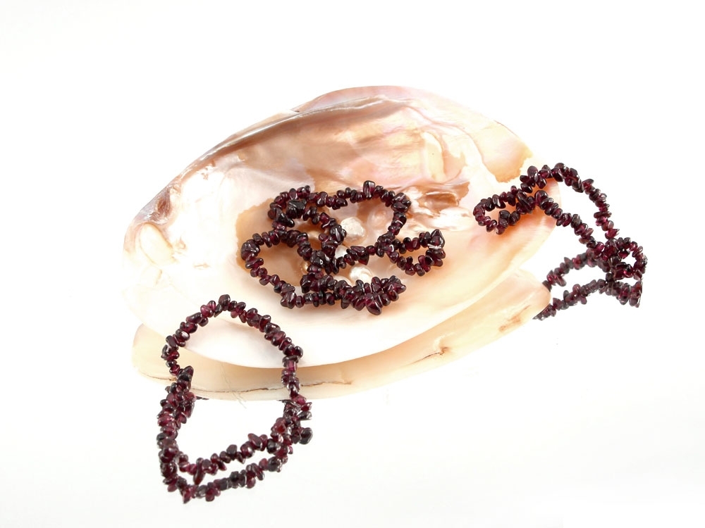 Garnet Chip Bracelet - 1 pc