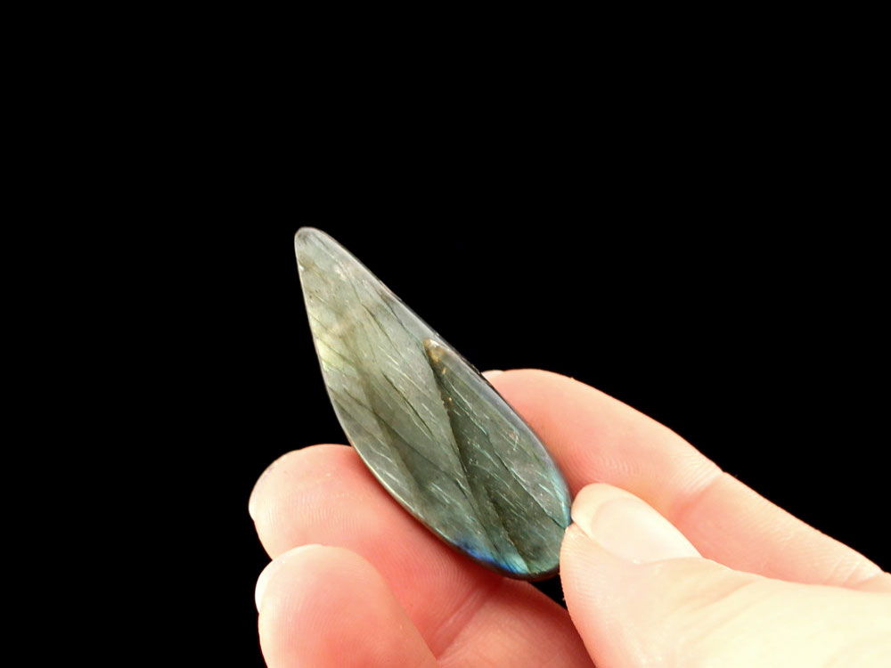 Labradorite AAA Drilled Pendants - 1 pc Labradorite AAA Drilled Pendants - 1 pc