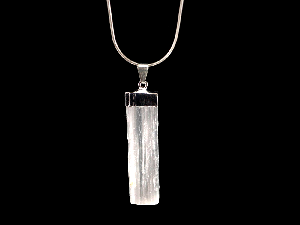 Selenite Pendant - 1 pc Selenite Pendant - 1 pc